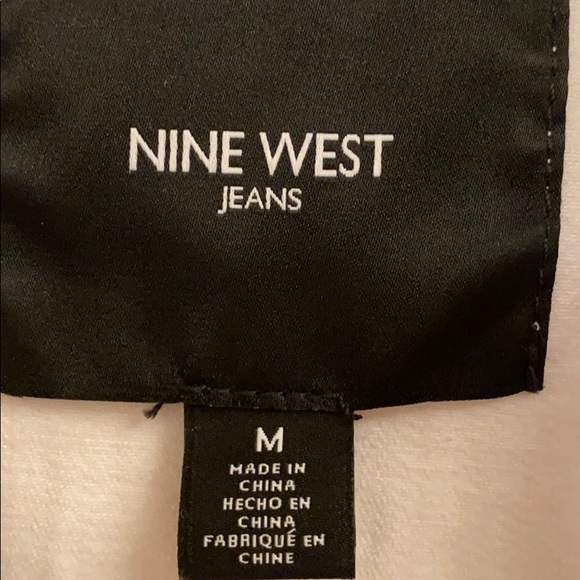 Jean jacket - Picture 2 of 4